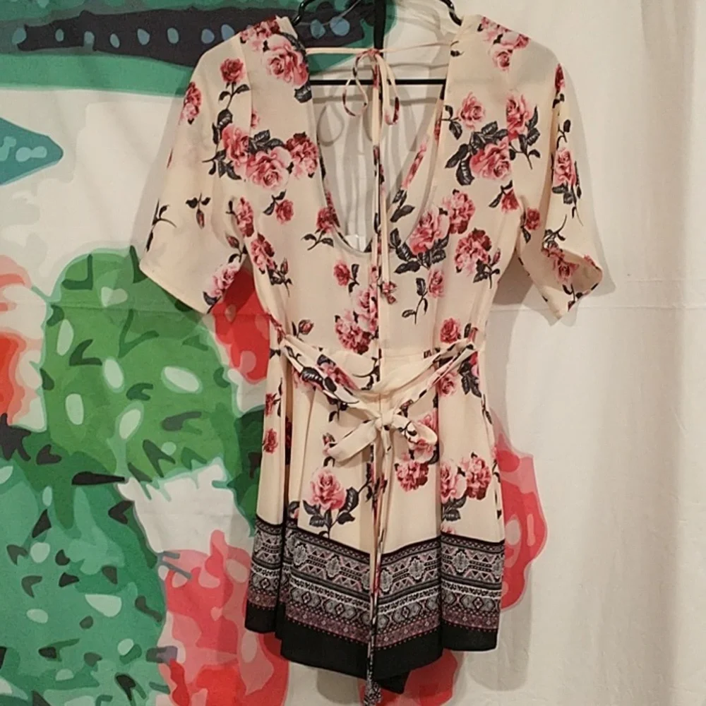 ⛵ 5$/15 Kohl's Rose Print V-Neck Dress - Picture 6 of 12